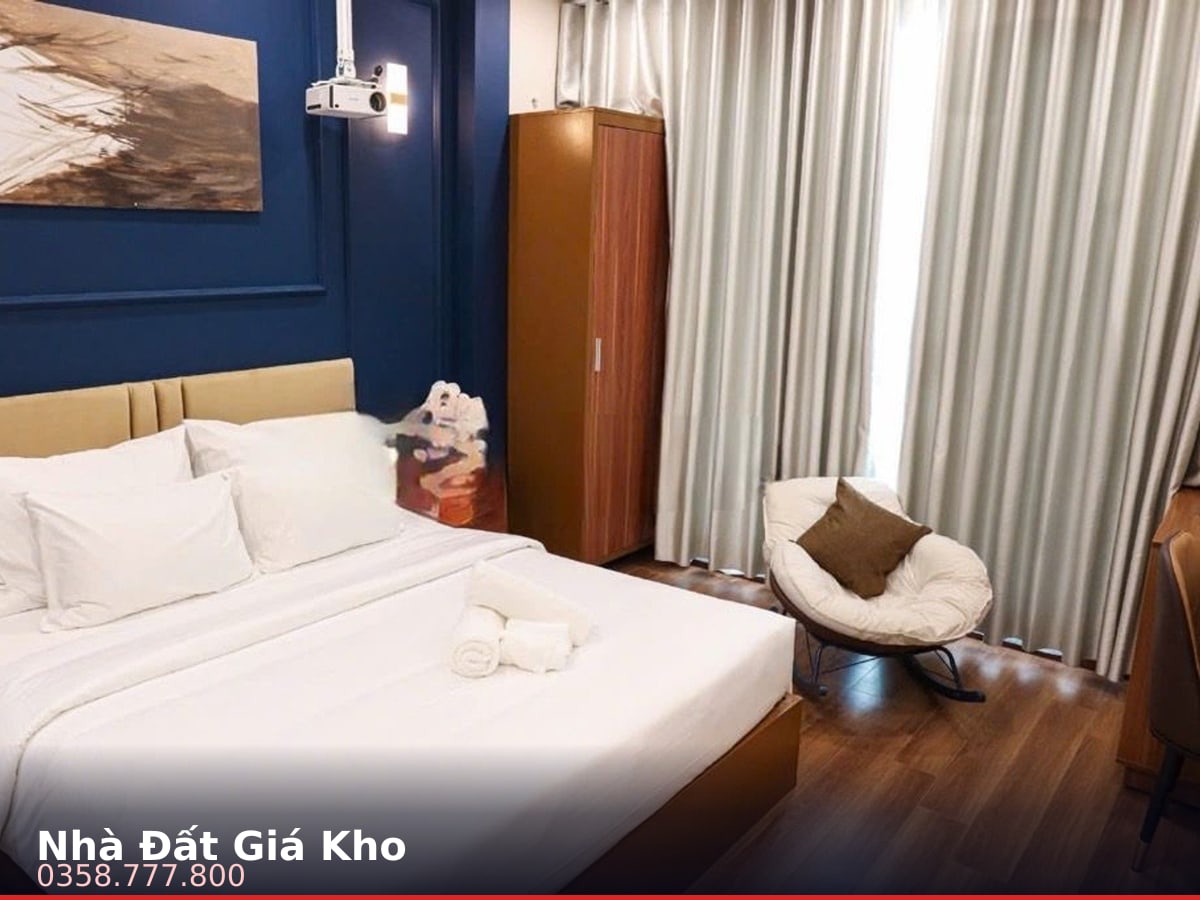 Nhà đất — Lý Tự Trọng, Bến Thành, Quận 1 — 60m² · ngang 3.7m · 5 tầng — 35 tỷ