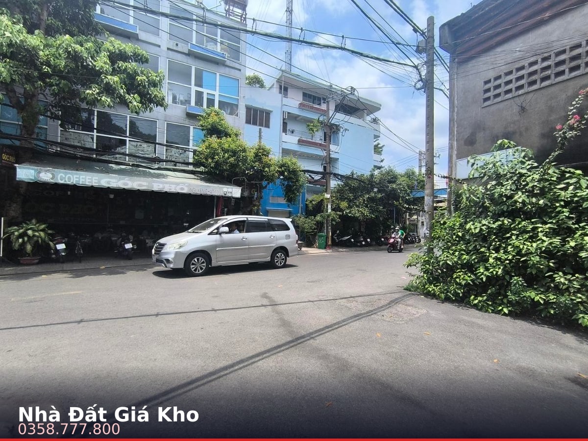 Nhà hẻm — Khuông Việt, Tân Phú — 161m² · ngang 13m · 3 tầng — 35 tỷ