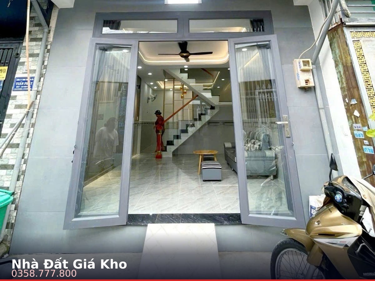 Nhà hẻm — Lê Văn Khương, Tân Thới Hiệp, Quận 12 — 40m² · ngang 4m · 2 tầng — 1,75 tỷ