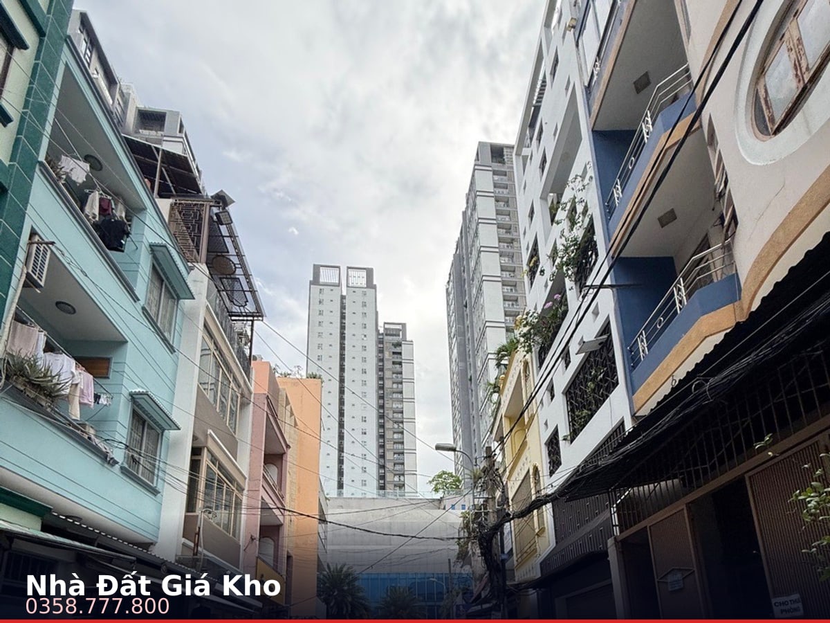 Nhà hẻm — Lý Thường Kiệt, Diên Hồng, Quận 10 — 142m² · ngang 8m · 4 tầng — 43 tỷ