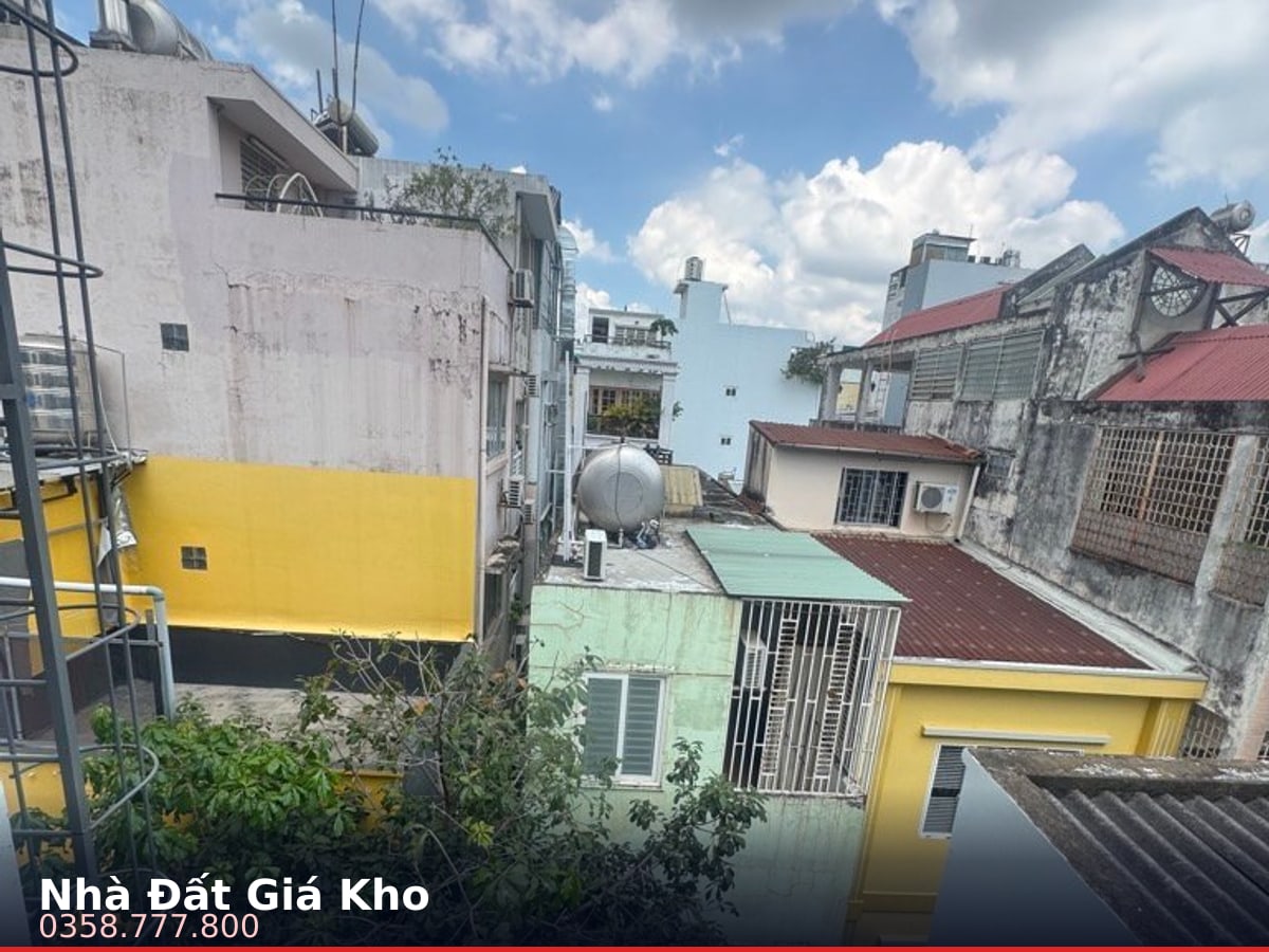 Nhà hẻm — Nguyễn Đình Chiểu, Tân Định, Quận 1 — 83m² · ngang 4m · 4 tầng — 33 tỷ
