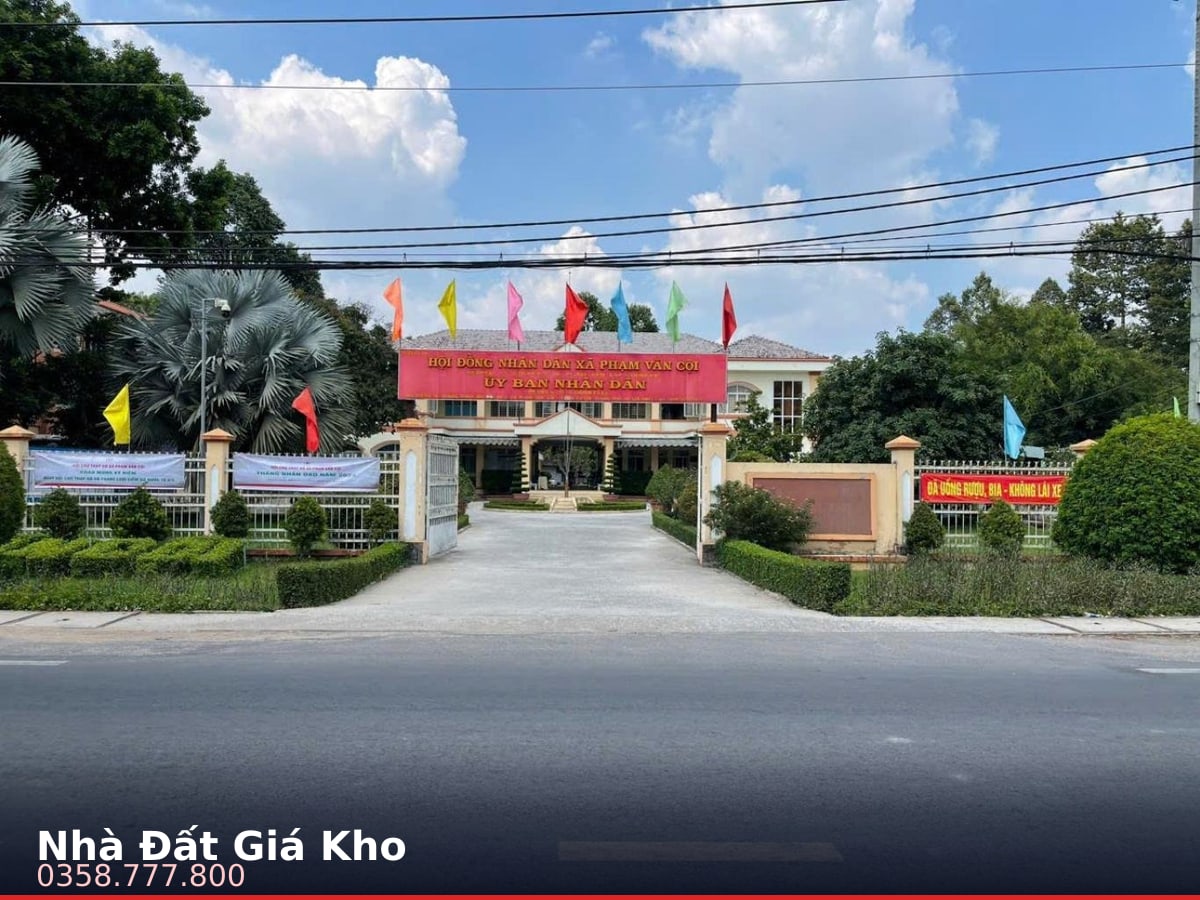 Nhà mặt tiền — Bùi Thị Điệt, Nhuận Đức, Củ Chi — 2700m² · ngang 26m · 1 tầng — 28 tỷ