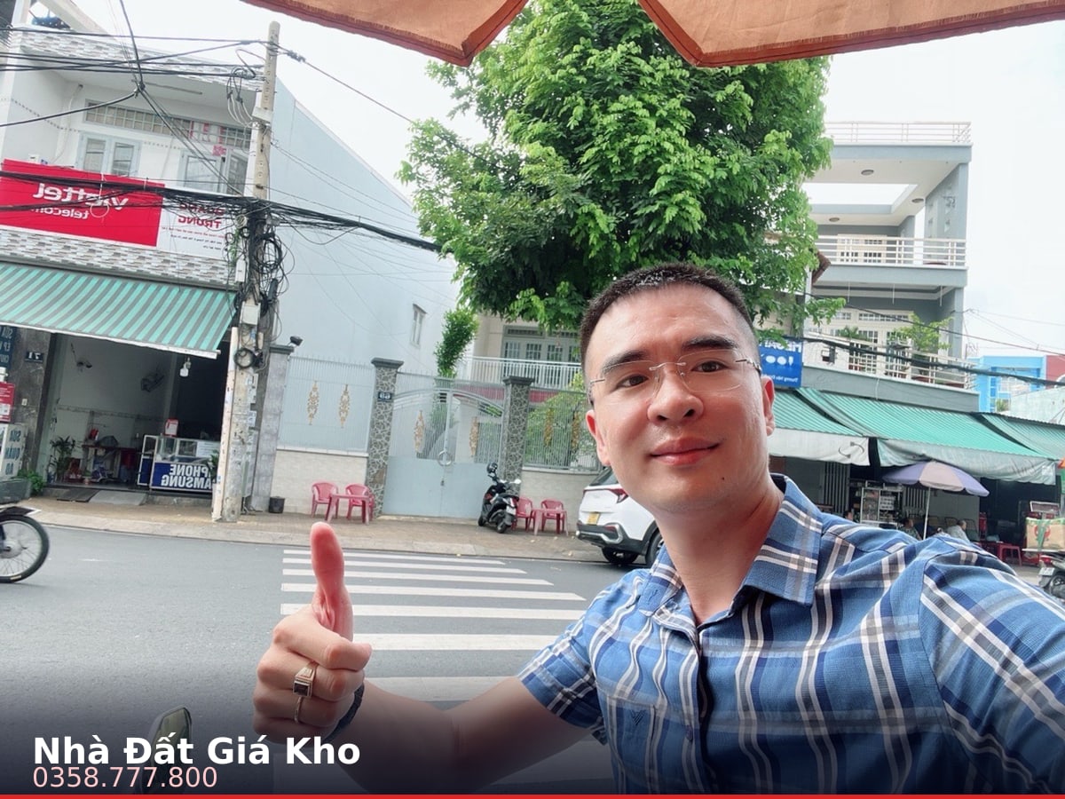 Nhà mặt tiền — Đường 192, Phú Định, Quận 8 — 740m² · ngang 24m · 3 tầng — 63 tỷ