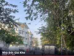 Nhà mặt tiền — Đường Số 2, Bình Hưng, Bình Chánh — 200m² · ngang 10m · 5 tầng — 32 tỷ