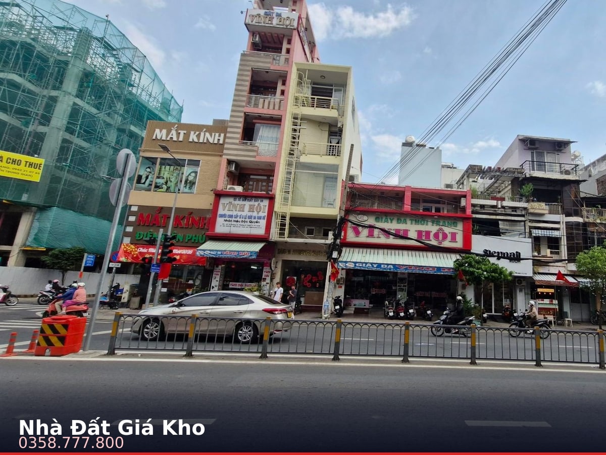 Nhà mặt tiền — Đường Số 41, Khánh Hội, Quận 4 — 63.6m² · ngang 4.3m · 2 tầng — 29,9 tỷ