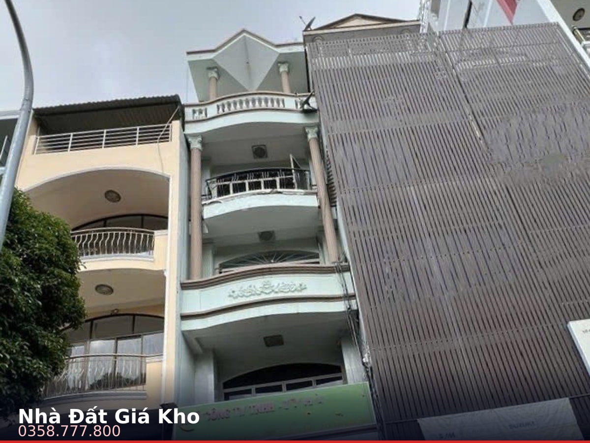 Nhà mặt tiền — Lê Hồng Phong, Hòa Hưng, Quận 10 — 82m² · ngang 4.1m · 5 tầng — 40 tỷ