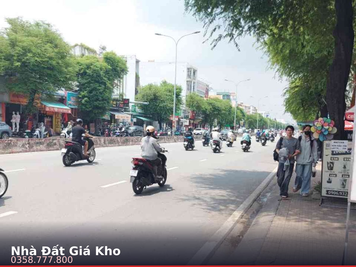 Nhà mặt tiền — Lê Trọng Tấn, Tân Sơn Nhì, Tân Phú — 101m² · ngang 5m · 6 tầng — 27 tỷ