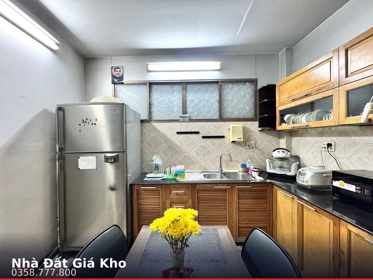 Nhà mặt tiền — Lê Văn Sỹ, Phú Nhuận — 58.5m² · ngang 3.7m · 4 tầng — 29,8 tỷ