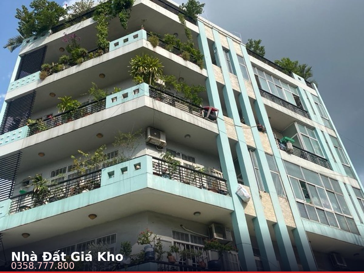 Nhà mặt tiền — Lý Chiêu Hoàng, Bình Phú, Quận 6 — 280m² · ngang 10m · 6 tầng — 30 tỷ