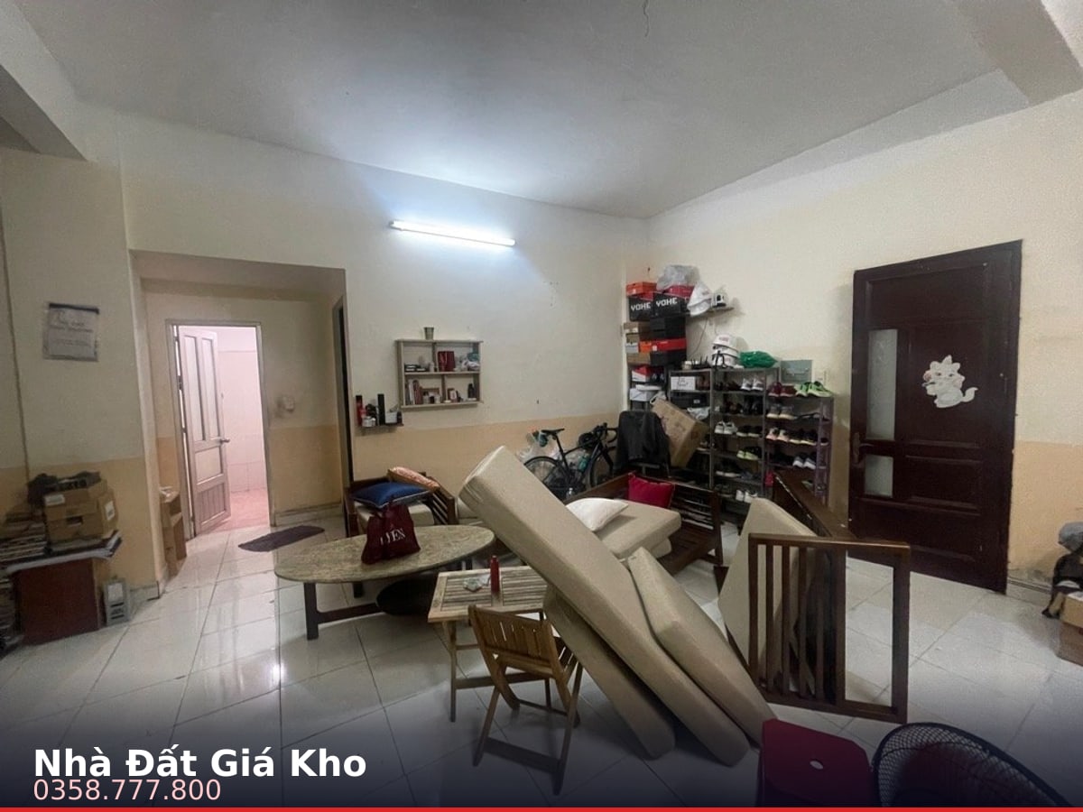 Nhà mặt tiền — Nguyễn Giản Thanh, Hòa Hưng, Quận 10 — 170m² · ngang 7.7m · 3 tầng — 35 tỷ