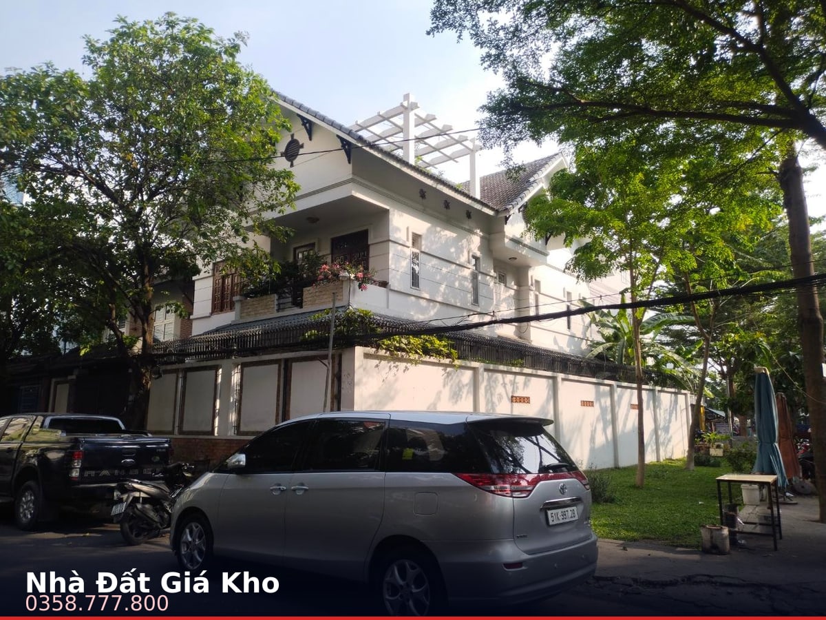 Nhà mặt tiền — Nguyễn Oanh, Gò Vấp — 265m² · ngang 12.8m · 3 tầng — 33 tỷ