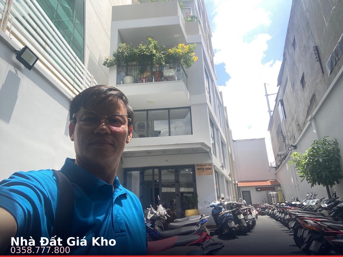 Nhà mặt tiền — Nguyễn Thị Minh Khai, Bàn Cờ, Quận 3 — 140m² · ngang 4m · 6 tầng — 117 tỷ