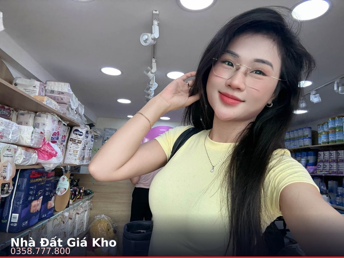 Nhà mặt tiền — Nguyễn Văn Trỗi, Phú Nhuận — 33m² · ngang 4.2m · 7 tầng — 26 tỷ