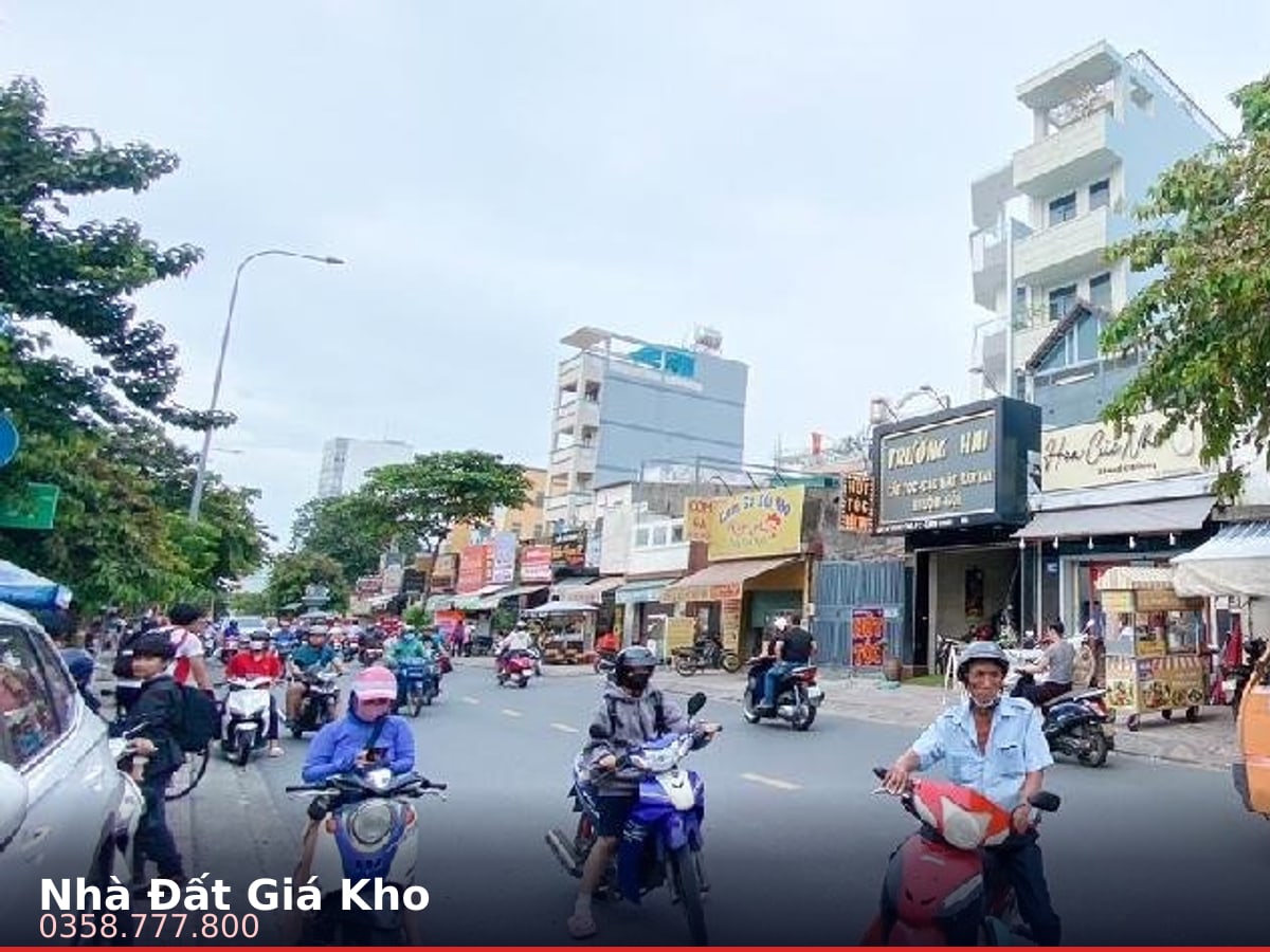 Nhà mặt tiền — Nơ Trang Long, Bình Thạnh — 100m² · ngang 3.8m · 4 tầng — 25 tỷ
