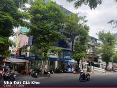 Nhà mặt tiền — Phan Văn Trường, Bến Thành, Quận 1 — 42m² · ngang 13.5m · 5 tầng — 30,8 tỷ