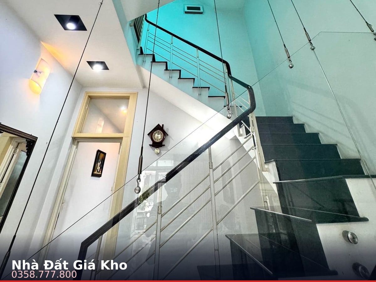 Nhà mặt tiền — Sông Thao, Tân Sơn Hòa, Tân Bình — 127m² · ngang 4.2m · 3 tầng — 26,5 tỷ