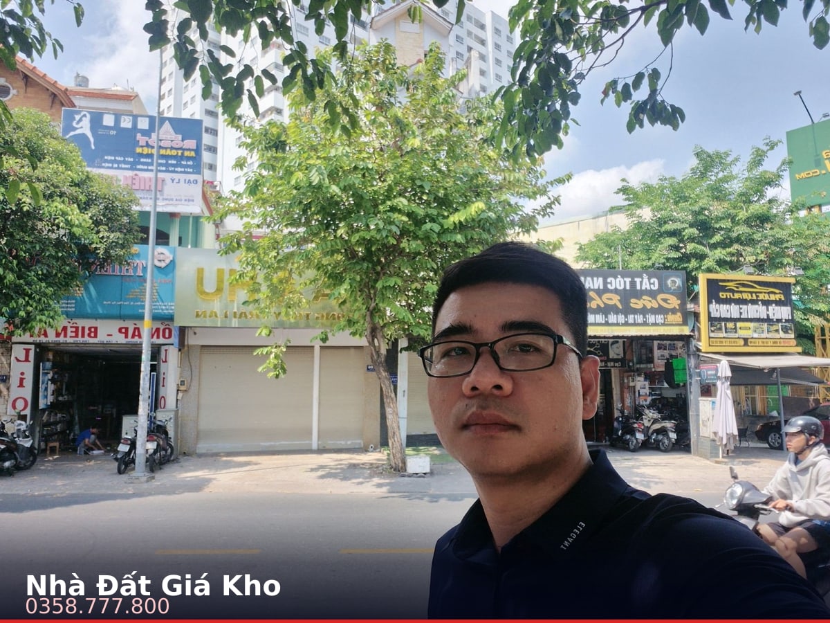 Nhà mặt tiền — Tân Hương, Phú Thọ Hòa, Tân Phú — 123m² · ngang 5.3m · 2 tầng — 28 tỷ