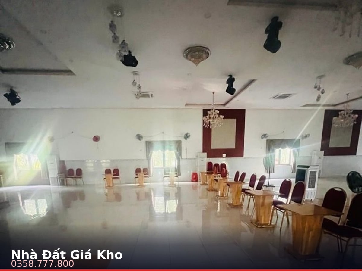 Nhà mặt tiền — Tỉnh Lộ 15, Phú Hòa Đông, Củ Chi — 1222m² · ngang 18m · 1 tầng — 28 tỷ