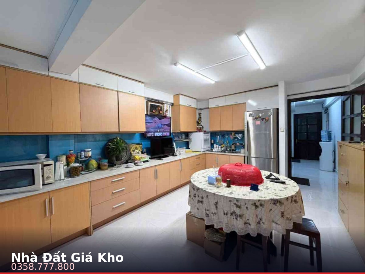 Nhà mặt tiền — Trần Não, An Khánh, Quận 2 — 123m² · ngang 4m · 5 tầng — 62 tỷ