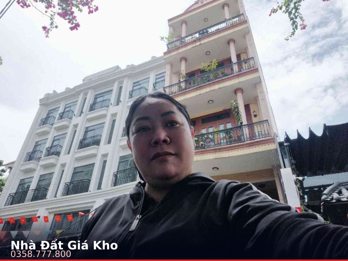 Nhà mặt tiền — Trương Quốc Dung, Phú Nhuận — 106m² · ngang 4.8m · 6 tầng — 38,5 tỷ