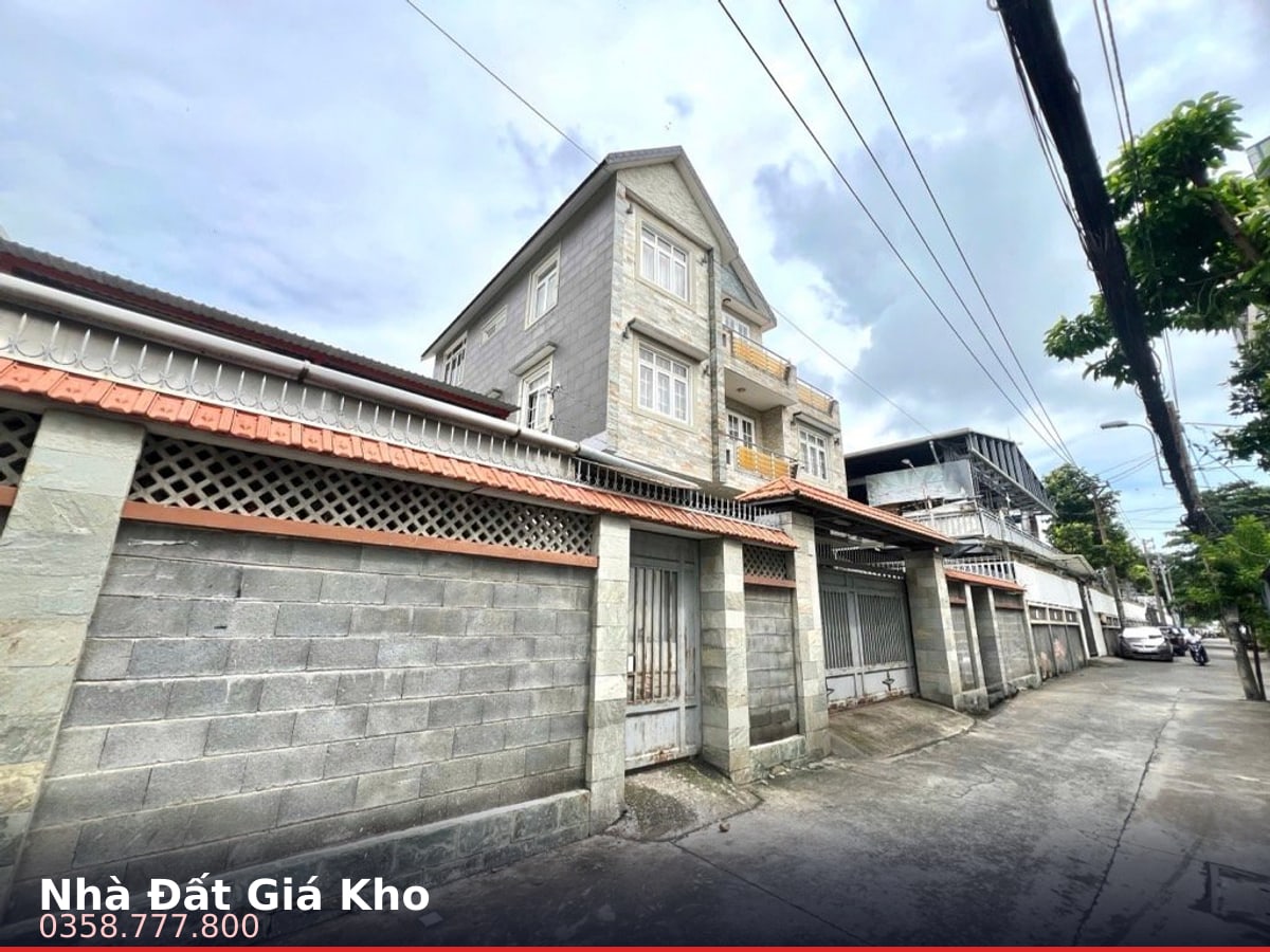 Nhà mặt tiền — Xô Viết Nghệ Tĩnh, Bình Thạnh — 637m² · ngang 30m · 3 tầng — 86 tỷ